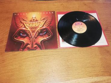 Triumph Never Surrender 1983 Attic Records 6.25454 Deutsche Pressung VG/VG